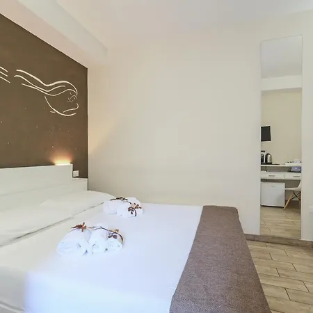 Le Del Dormiglione Πανσιόν 3*